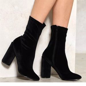 Nastygal velvet heeled booties